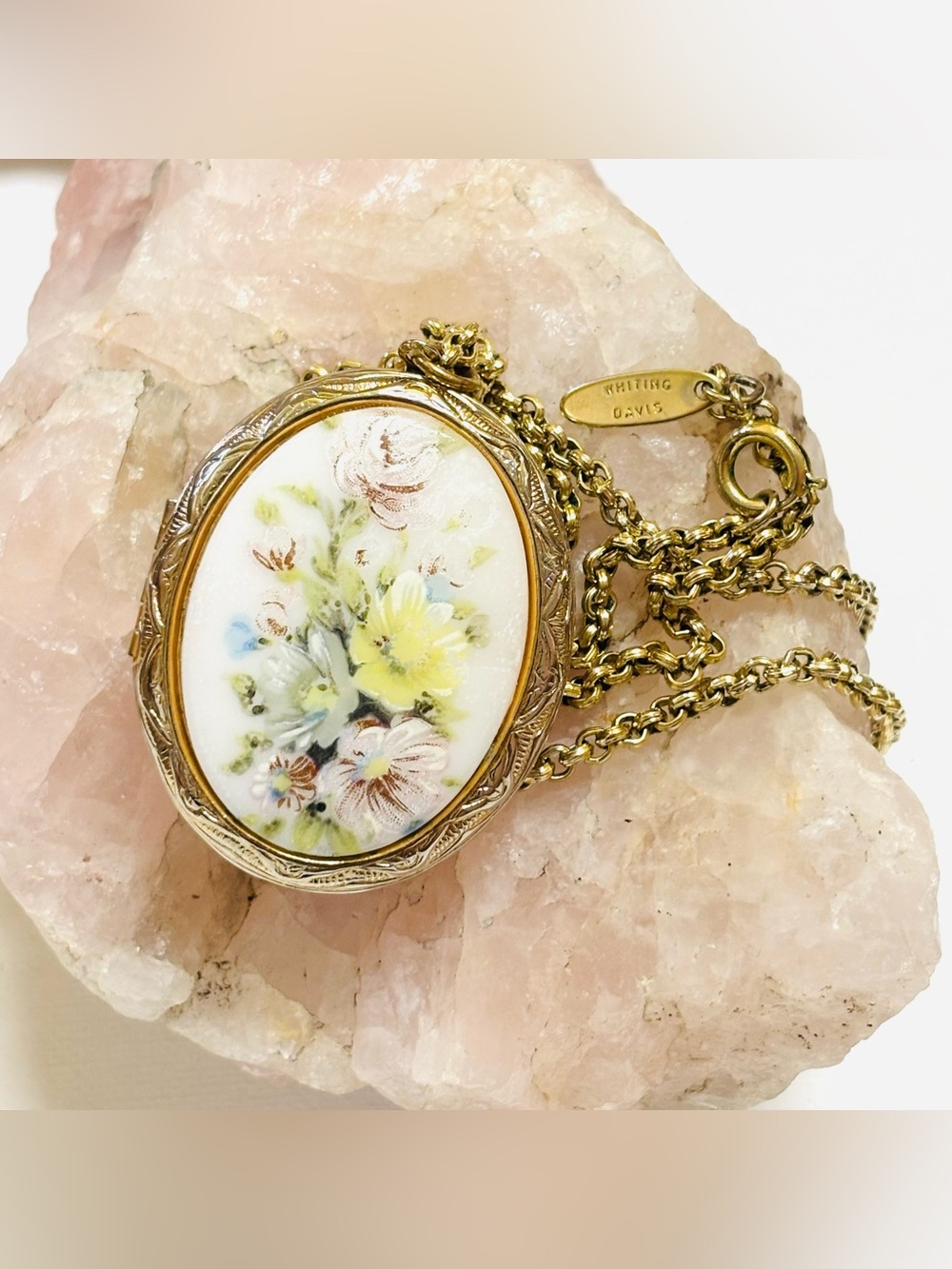 Vintage Whiting & Davis Cottagecore Gold Floral Porcelain Locket Necklace